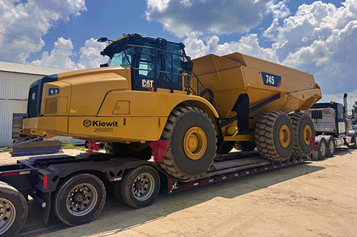 Oversized freight transportation planned using exact load dimensions, weight, equipment, and routing details