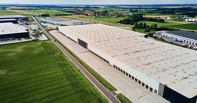 Appointment delivery scheduling at retail distribution centers