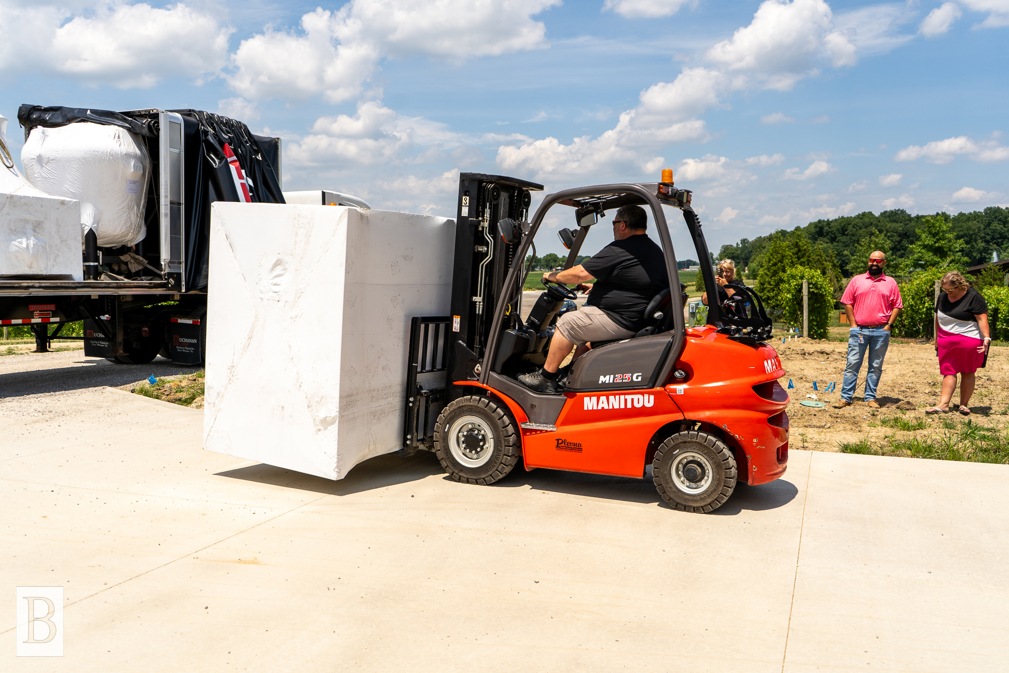 Buchanan Logistics Delivers to Country Heritage