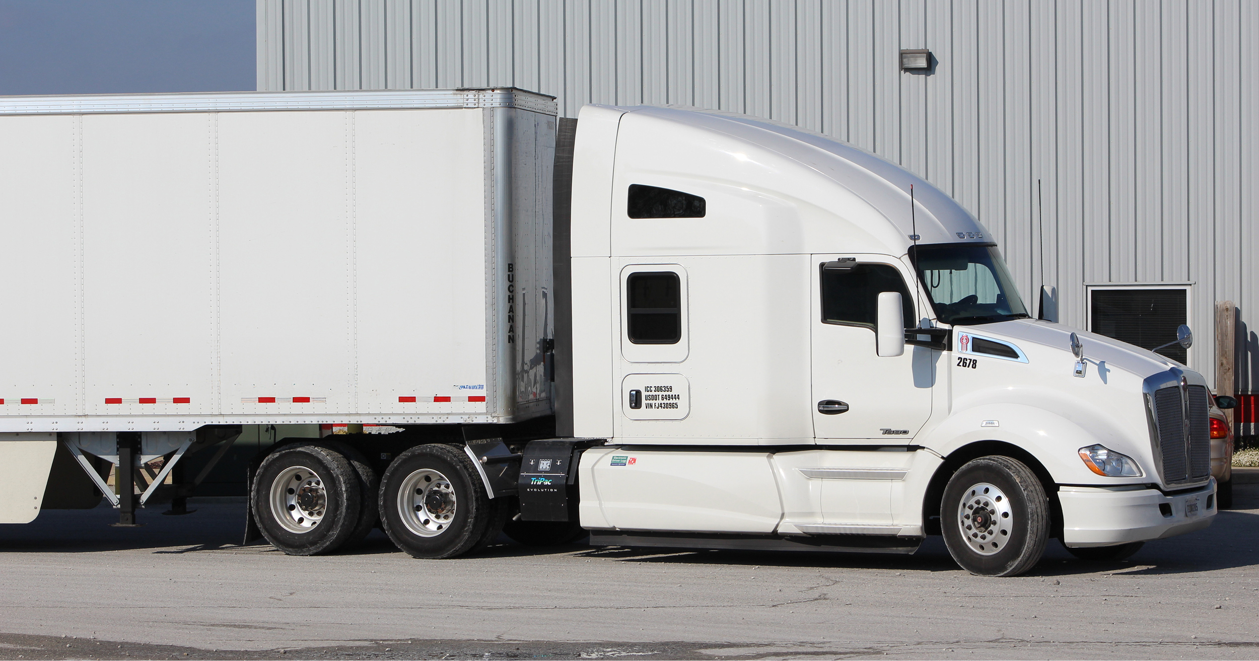 How Freight Brokers Manage Carrier Capacity in Changing Markets ...