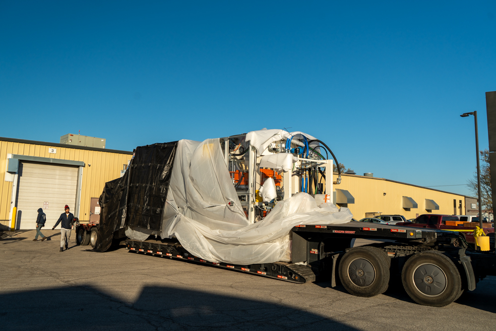 Buchanan Logistics Thermoformer Delivery to Fort W