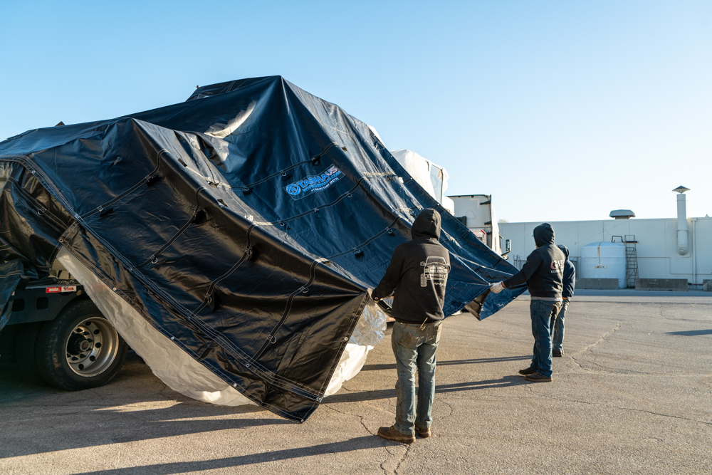 Buchanan Logistics Thermoformer Delivery to Fort W