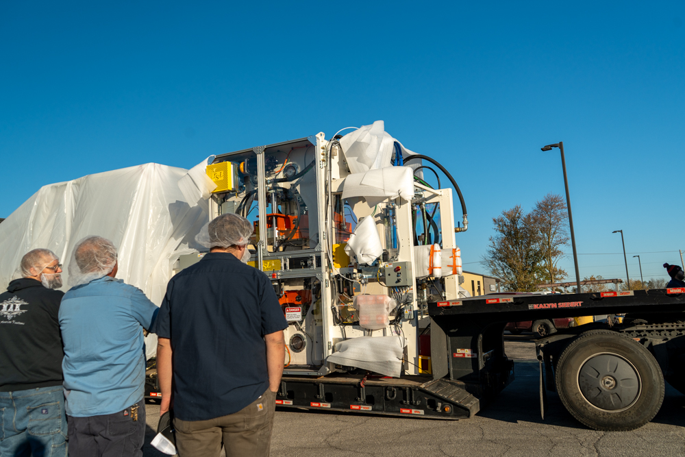 Buchanan Logistics Thermoformer Delivery to Fort W