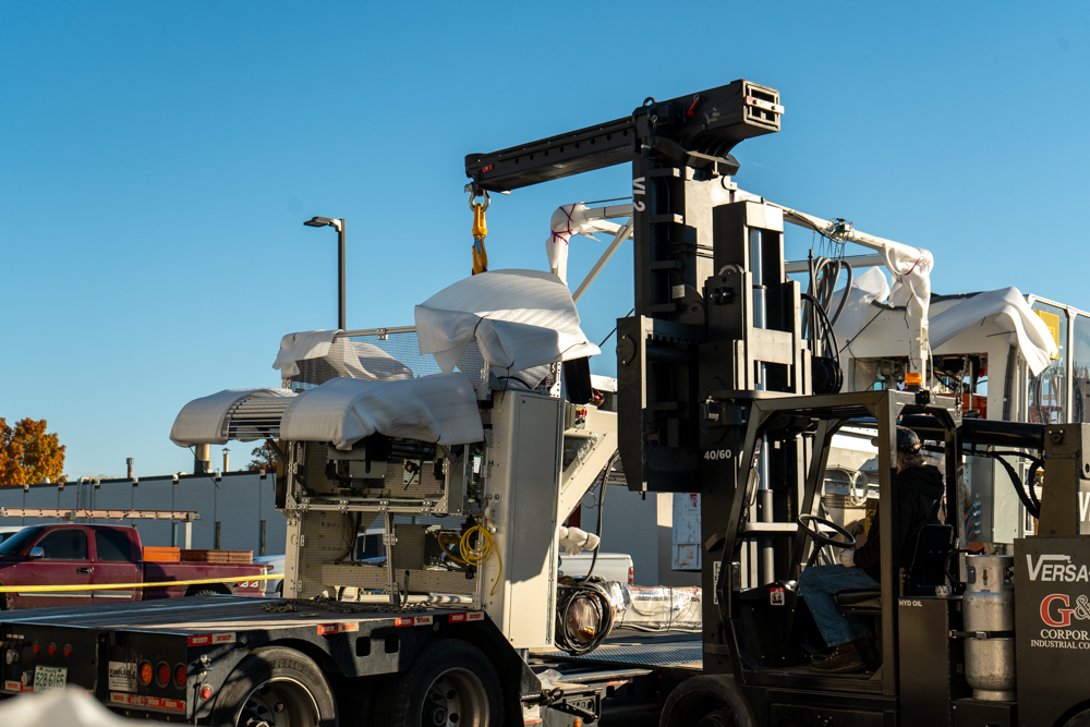 Buchanan Logistics Thermoformer Delivery to Fort W