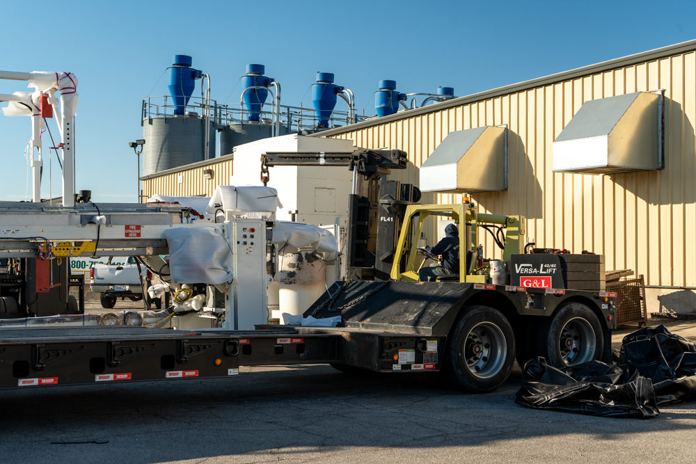 Buchanan Logistics Thermoformer Delivery to Fort W