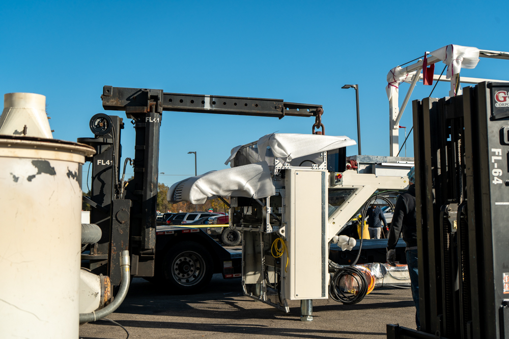 Buchanan Logistics Thermoformer Delivery to Fort W
